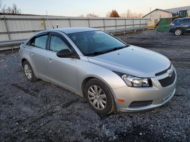 1G1PC5SH1B7104747 - 2011 CHEVROLET CRUZE LS SILVER photo 4