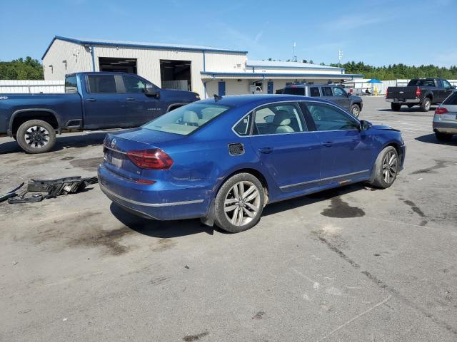 1VWGT7A38HC029812 - 2017 VOLKSWAGEN PASSAT SE BLUE photo 3
