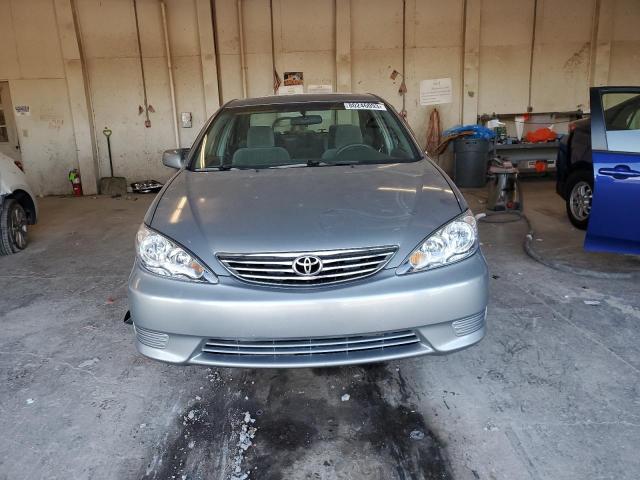 4T1BE32K26U699722 - 2006 TOYOTA CAMRY LE SILVER photo 5