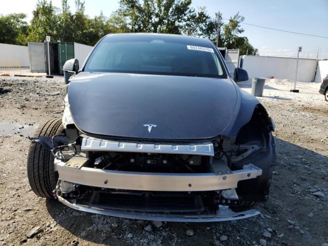 7SAYGDED2RF095700 - 2024 TESLA MODEL Y Grau Foto 5