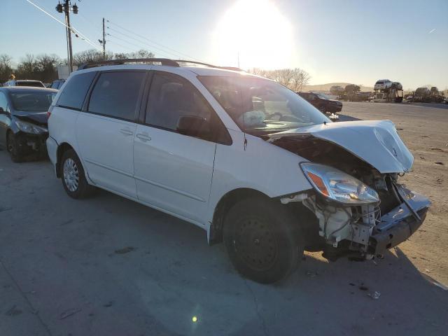 5TDZA23CX5S255541 - 2005 TOYOTA SIENNA CE WHITE photo 4