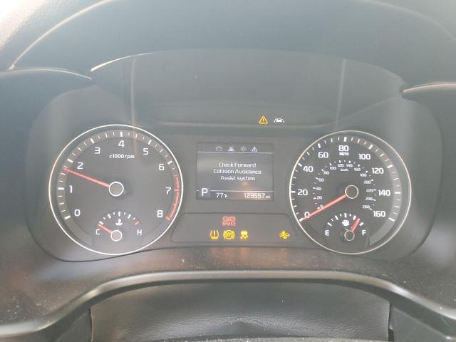 3KPF24AD6KE067127 - 2019 KIA FORTE FE 白色 照片 9