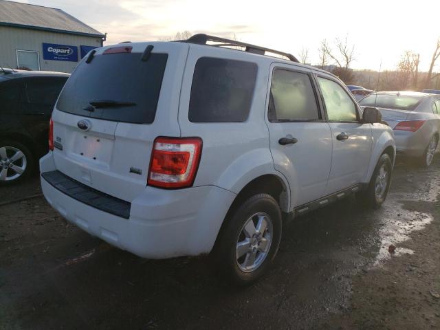 1FMCU0DG9BKB71714 - 2011 FORD ESCAPE XLT WHITE photo 3