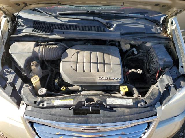 2A4RR5DG6BR637222 - 2011 CHRYSLER TOWN & COU TOURING GOLD photo 12
