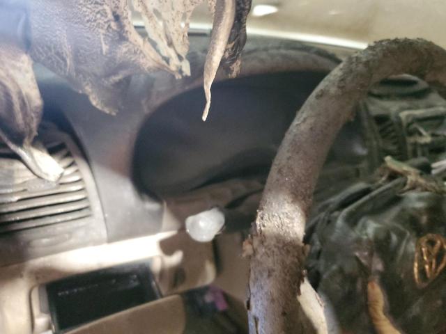 4T1BE32K93U647614 - 2003 TOYOTA CAMRY LE GREEN photo 9