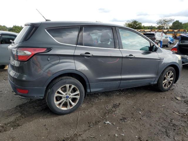 1FMCU0GD8HUE39277 - 2017 FORD ESCAPE SE GRAY photo 3
