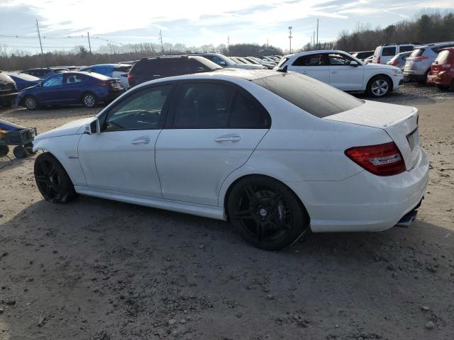 WDDGF7HB9EA958380 - 2014 MERCEDES-BENZ C 63 AMG WHITE photo 2