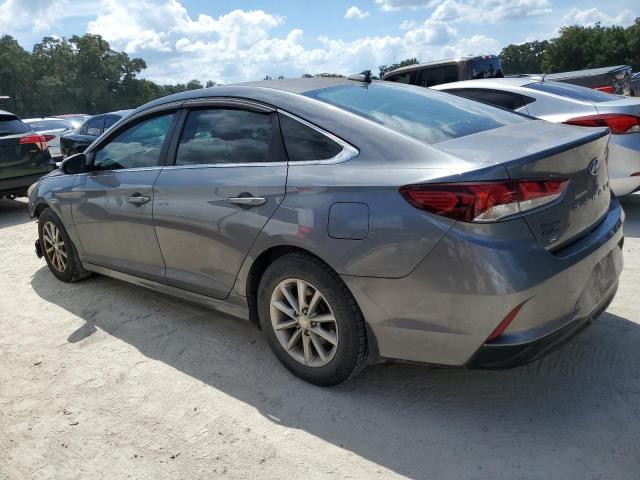 5NPE24AF1JH709342 - 2018 HYUNDAI SONATA SE GRAY photo 2