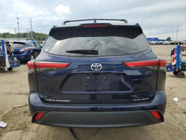 5TDGZRBHXNS564139 - 2022 TOYOTA HIGHLANDER XLE BLUE photo 6