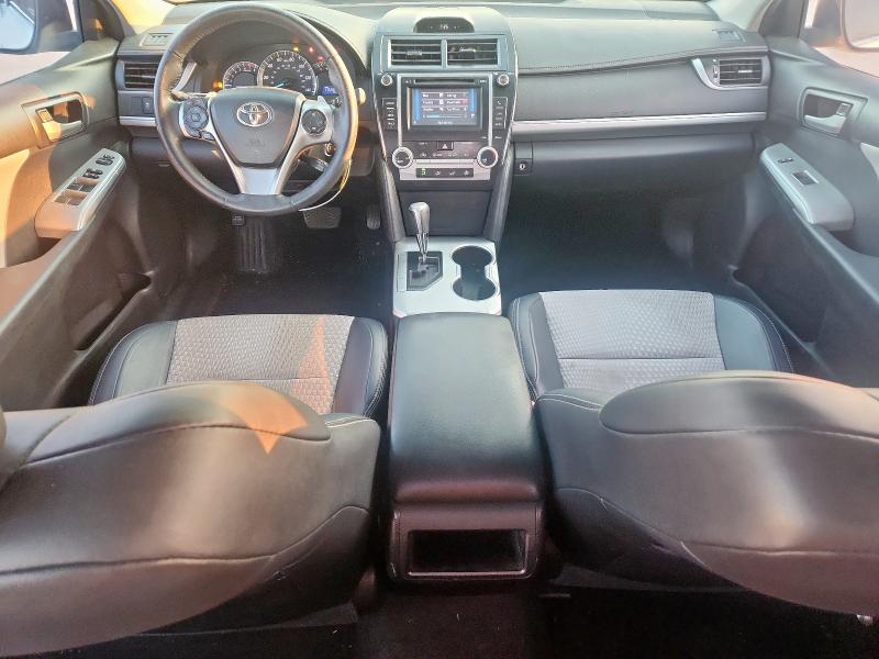 4T1BF1FK0CU557036 - 2012 TOYOTA CAMRY BASE WHITE photo 8