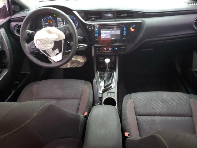 5YFBURHE4JP797975 - 2018 TOYOTA COROLLA L RED photo 8