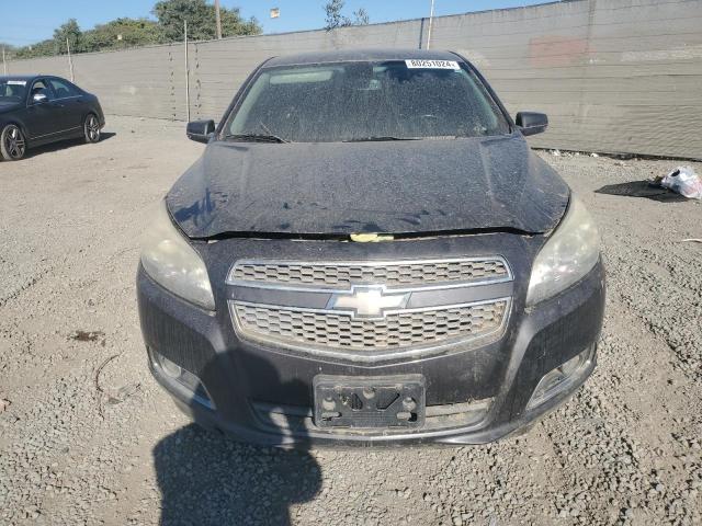 1G11H5SA8DF295831 - 2013 CHEVROLET MALIBU LTZ ნაცრისფერი ფოტო 5