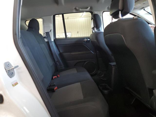 1C4NJCBA0FD124314 - 2015 JEEP COMPASS SPORT თეთრი ფოტო 11