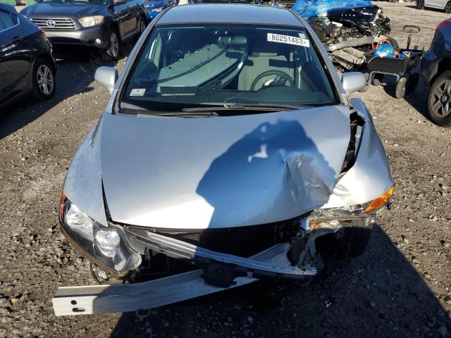 1HGFA16506L081512 - 2006 HONDA CIVIC LX SILVER photo 5