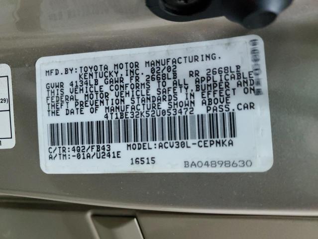 4T1BE32K52U053472 - 2002 TOYOTA CAMRY LE GOLD photo 12
