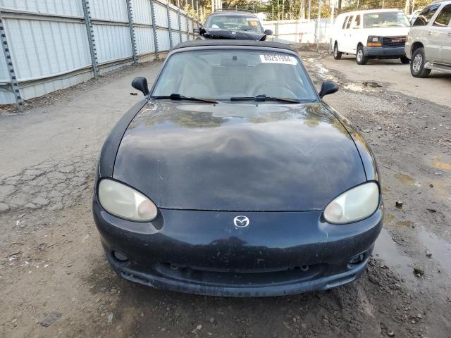 JM1NB353XY0139763 - 2000 MAZDA MX-5 MIATA BASE BLACK photo 5