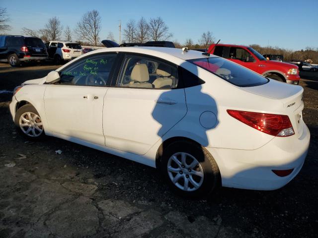 KMHCT4AE3DU285499 - 2013 HYUNDAI ACCENT GLS WHITE photo 2