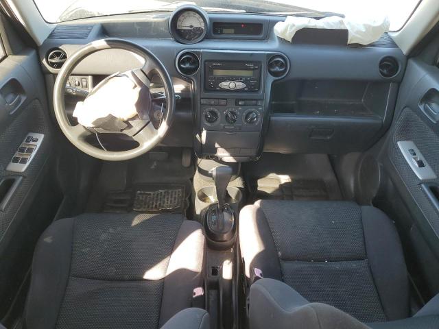 JTLKT324464048494 - 2006 TOYOTA SCION XB BLACK photo 8