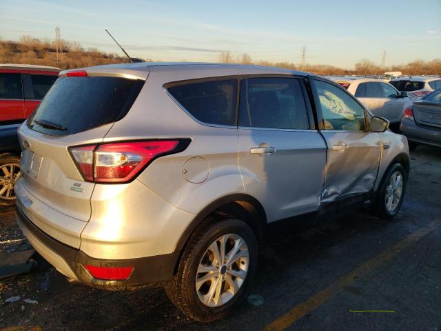 1FMCU0GD6HUE03023 - 2017 FORD ESCAPE SE SILVER photo 3