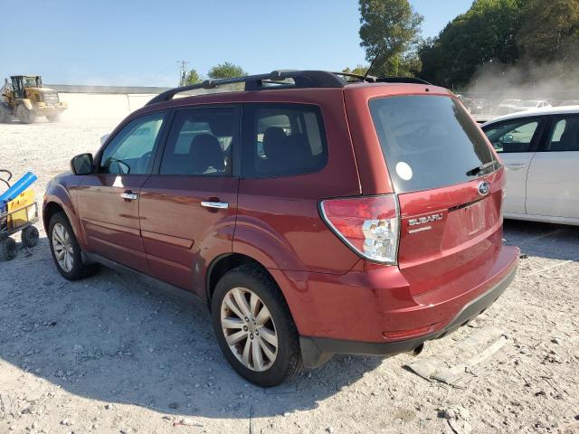 JF2SHAFC9DH427808 - 2013 SUBARU FORESTER LIMITED RED photo 2