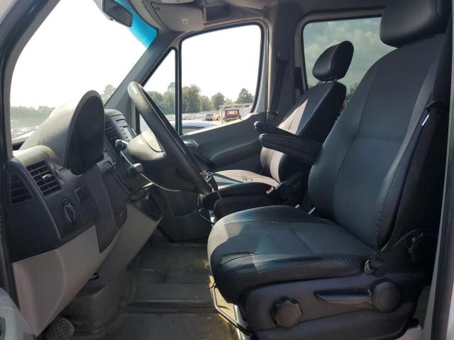 WD4PE7CC7FP149302 - 2015 MERCEDES-BENZ SPRINTER 2500 白色 照片 7