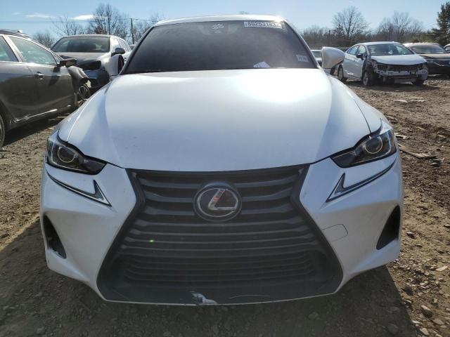 JTHC81D2XJ5029581 - 2018 LEXUS IS 300 WHITE photo 5