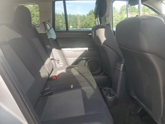 1C4NJDEBXCD651444 - 2012 JEEP COMPASS LATITUDE SILVER photo 11