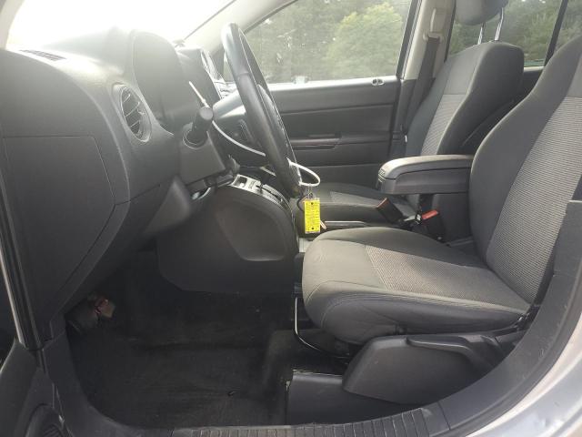 1C4NJDEBXCD651444 - 2012 JEEP COMPASS LATITUDE SILVER photo 7