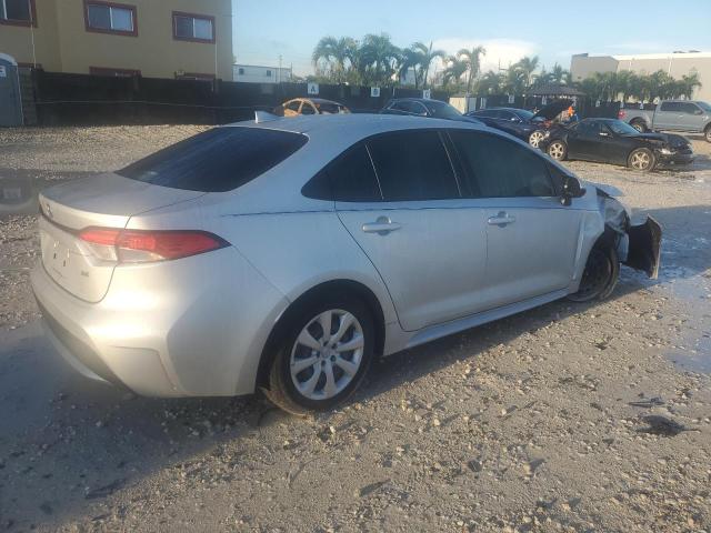 JTDEPRAE4LJ076934 - 2020 TOYOTA COROLLA LE SILVER photo 3