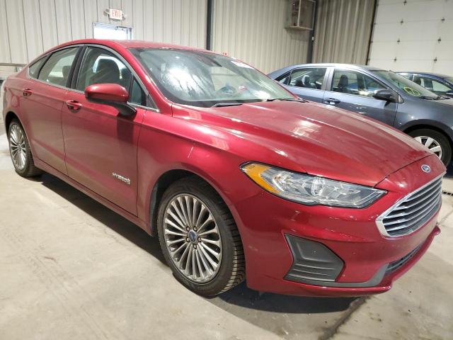 3FA6P0LU0KR126503 - 2019 FORD FUSION SE RED photo 4