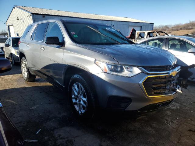 1GNERFKW0LJ307805 - 2020 CHEVROLET TRAVERSE LS GRAY photo 4