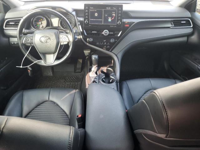 4T1B21HK1MU015261 - 2021 TOYOTA CAMRY XLE WHITE photo 8