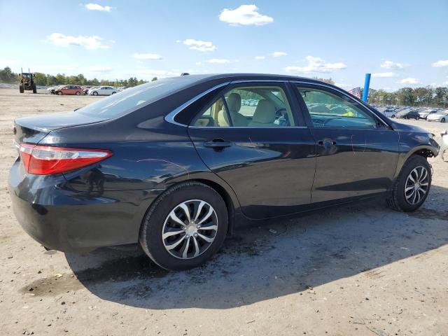 4T1BF1FK4FU097514 - 2015 TOYOTA CAMRY LE BLUE photo 3