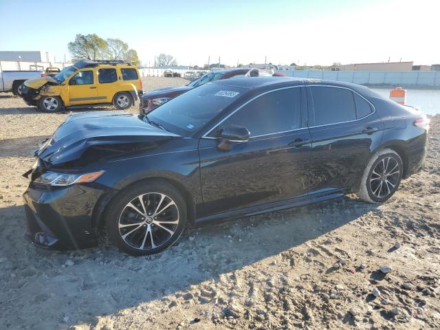 4T1B11HK7JU665937 - 2018 TOYOTA CAMRY L BLUE photo 1