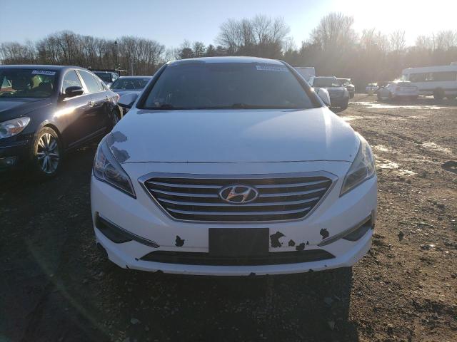 5NPE24AF6FH204551 - 2015 HYUNDAI SONATA SE WHITE photo 5