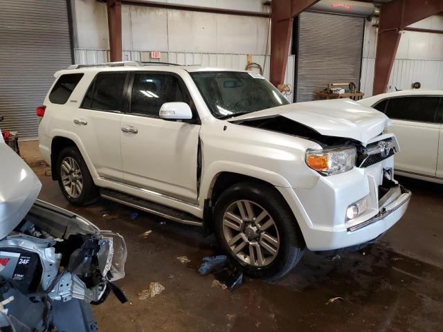 JTEBU5JR0D5113085 - 2013 TOYOTA 4RUNNER SR5 WHITE photo 4