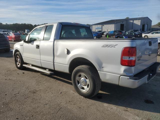 1FTRX12W66NA67045 - 2006 FORD F150 SILVER photo 2