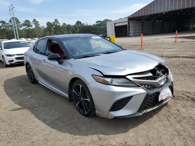 4T1B61HK7KU269719 - 2019 TOYOTA CAMRY XSE SILVER photo 4