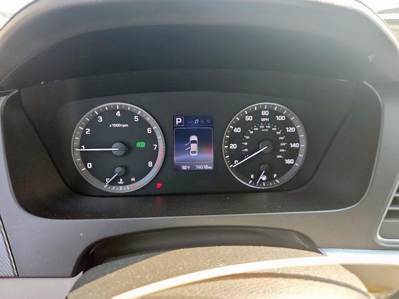 5NPE34AF5HH547562 - 2017 HYUNDAI SONATA SPORT 银色 照片 9