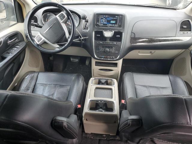 2C4RC1CG4FR741747 - 2015 CHRYSLER TOWN & COU TOURING L SILVER photo 8