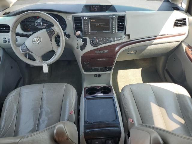 5TDYK3DC8CS176623 - 2012 TOYOTA SIENNA XLE GREEN photo 8