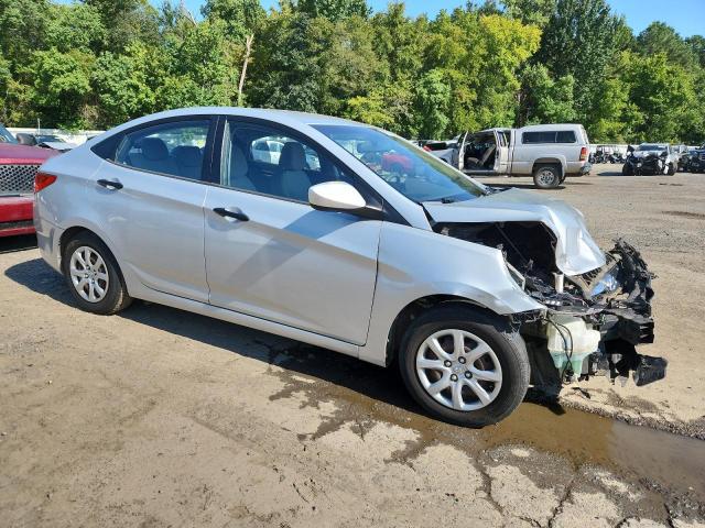 KMHCT4AE9CU042861 - 2012 HYUNDAI ACCENT GLS ვერცხლისფერი ფოტო 4
