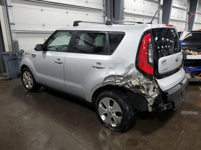 KNDJN2A25G7820982 - 2016 KIA SOUL SILVER photo 2