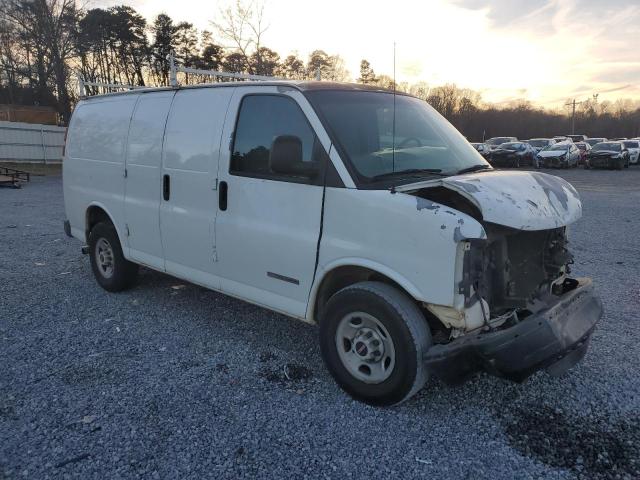 1GTGG25V061129871 - 2006 GMC SAVANA G2500 WHITE photo 4