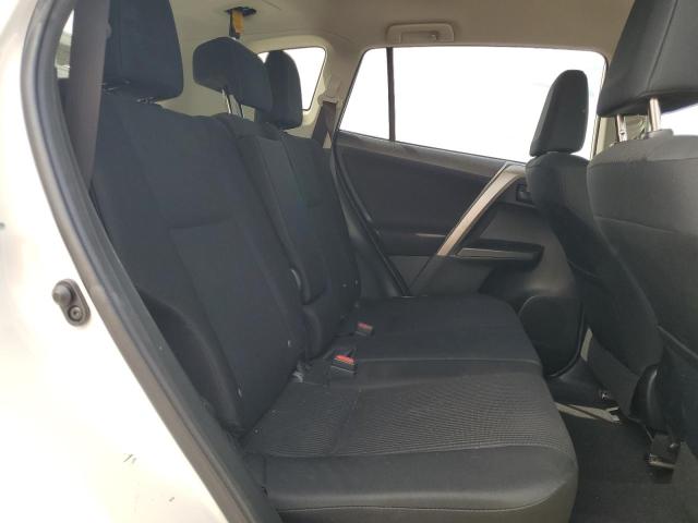 JTMBFREV0GJ068478 - 2016 TOYOTA RAV4 LE WHITE photo 11