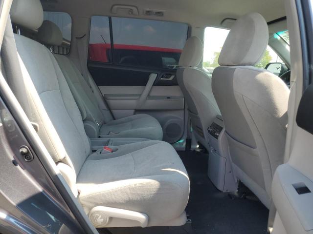 5TDZK3EH8BS024435 - 2011 TOYOTA HIGHLANDER BASE GRAY photo 10