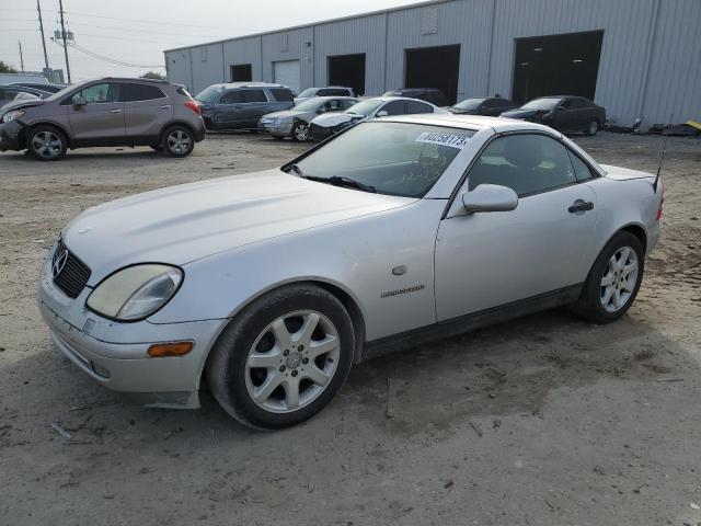 WDBKK47F8YF149364 - 2000 MERCEDES-BENZ SLK 230 KOMPRESSOR SILVER photo 1