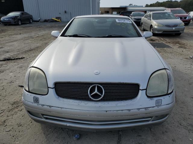 WDBKK47F8YF149364 - 2000 MERCEDES-BENZ SLK 230 KOMPRESSOR SILVER photo 5