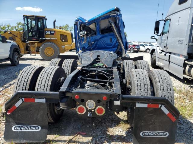 3AKJHTDV6TSWL0996 - 2026 FREIGHTLINER CASCADIA 1 BLUE photo 6