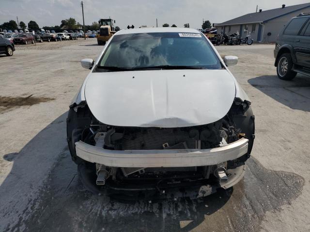 1C3CDFAA7GD555580 - 2016 DODGE DART SE თეთრი ფოტო 5